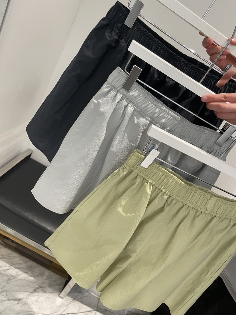 URBANE cloth韓國東大門代購女士新品人氣推薦職業熱賣短褲URBANE cloth短褲