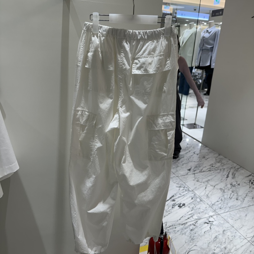 LOW MOMENT韓國直郵實拍女裝新款熱賣推薦休閑人氣休閑褲LOW MOMENT休閑褲