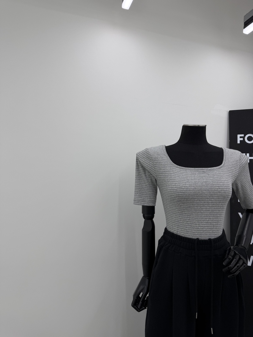 RED-A東大門直郵女士新款推薦休閑熱賣人氣真品時尚26春夏T恤RED-AT恤