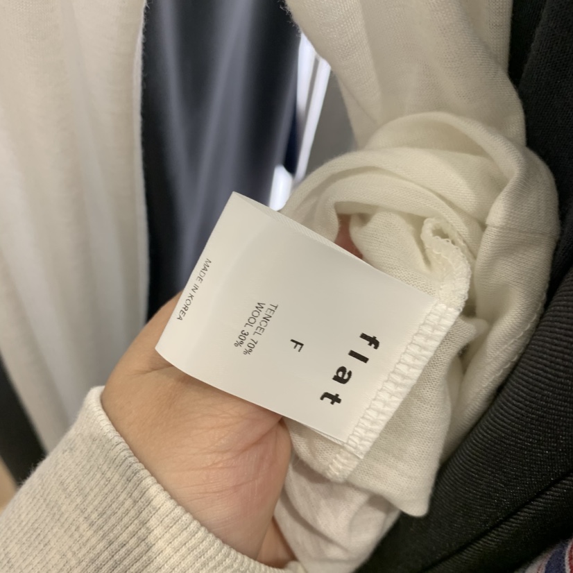 FLAT韓國東大門代購女士新品26春夏熱賣職業推薦時尚長袖T恤FLAT長袖T恤