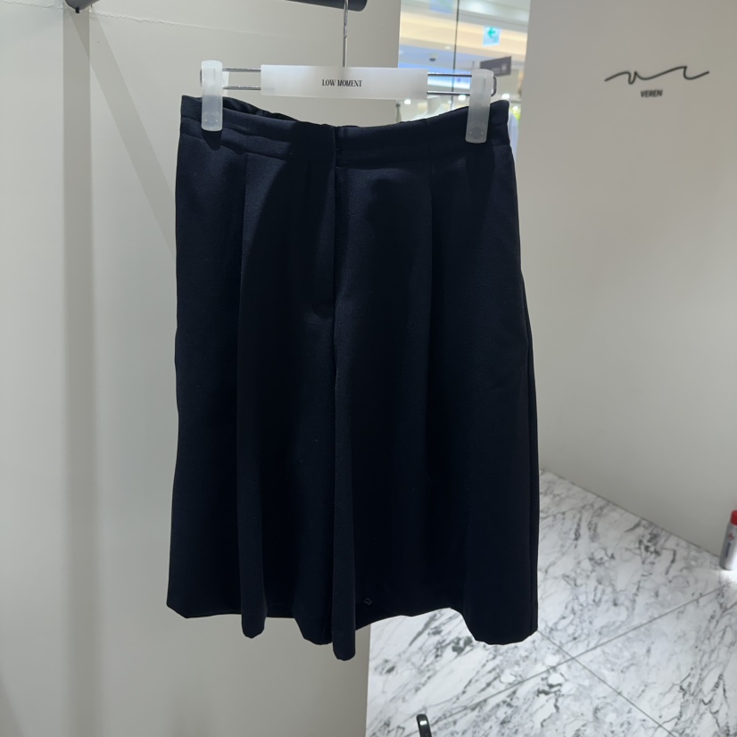 LOW MOMENT東大門代購女裝新款時尚推薦職業休閑短褲闊腿褲LOW MOMENT短褲圖色2