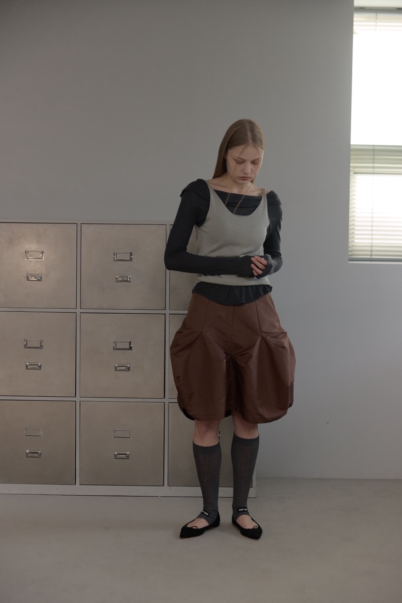 UOOV韓國代購女裝新款時尚26春夏職業真品熱賣半身裙中短裙UOOV半身裙/中短裙