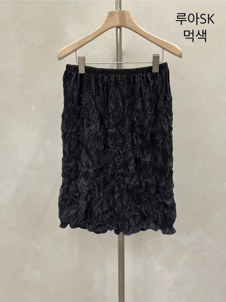 LAKE-A/KONI韓國東大門直郵女士新品推薦人氣半身裙中短裙LAKE-A/KONI半身裙/中短裙圖色3墨色