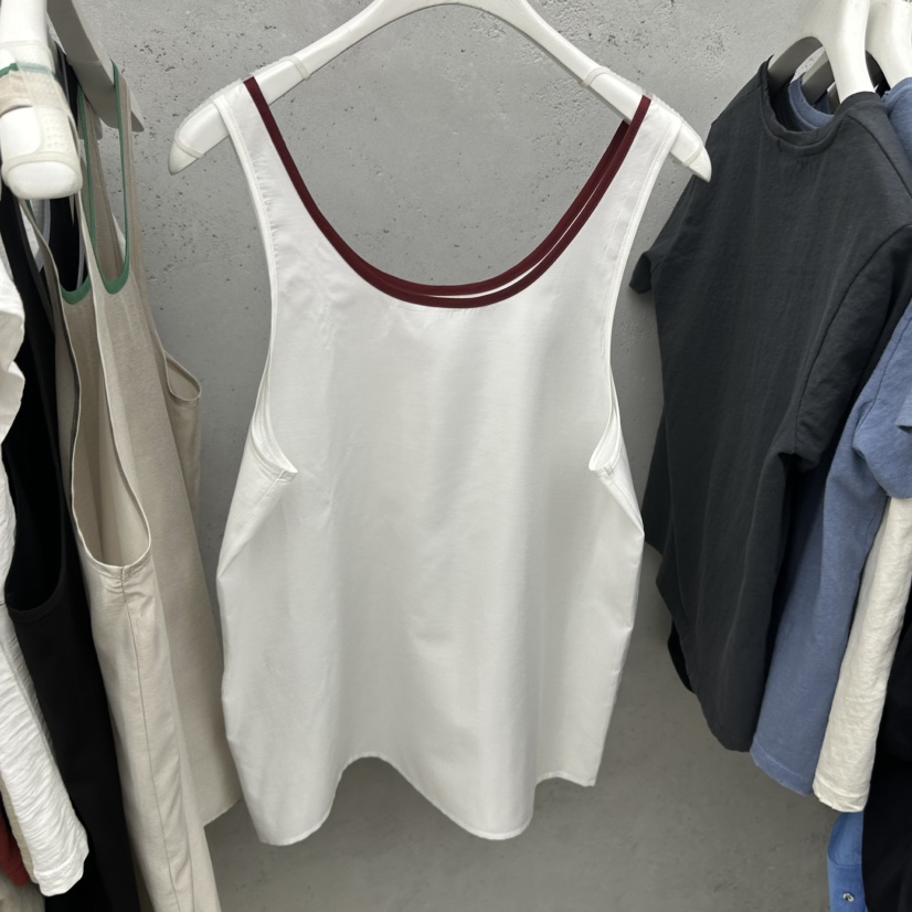 SIXTEEN韓國直郵實拍女裝新品熱賣職業推薦時尚人氣吊帶背心SIXTEEN吊帶/背心圖色1