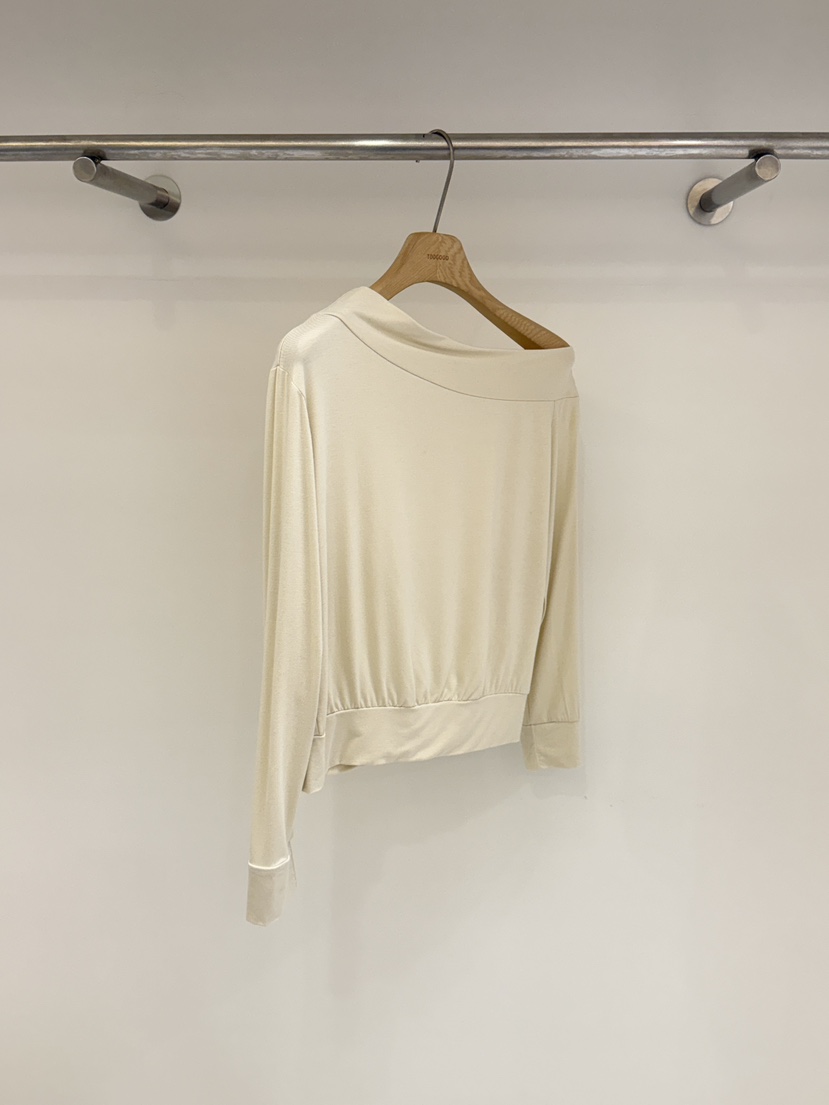 TOOGOOD韓國東大門直郵女裝新款職業推薦人氣長袖T恤露肩TOOGOOD長袖T恤圖色2