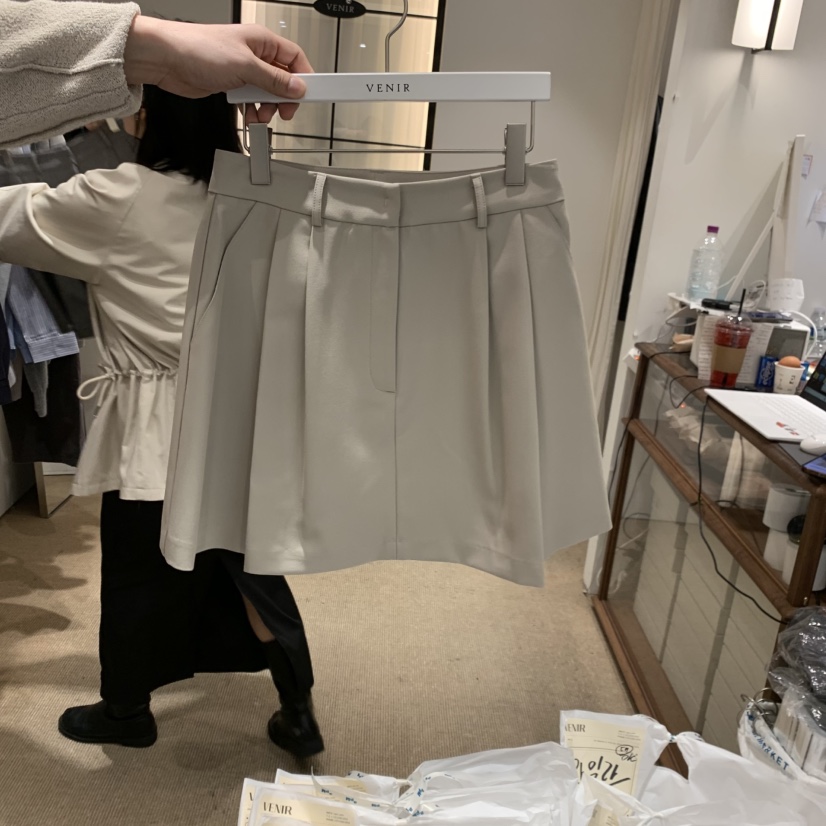 VENIR-a韓國東大門直郵女裝新品時尚休閑人氣推薦26春夏短裙VENIR-a短裙圖色3
