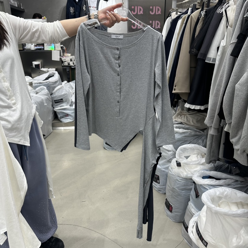 JUDYQUE韓國代購女士新款熱賣26春夏休閑推薦時尚長袖T恤JUDYQUE長袖T恤圖色2