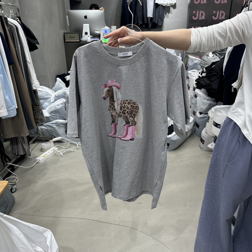 JUDYQUE韓國東大門代購女士新品時尚人氣休閑熱賣26春夏T恤JUDYQUET恤圖色2