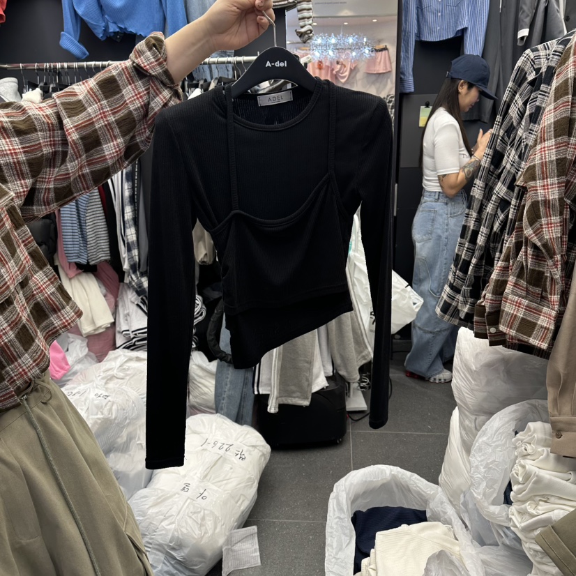 A-DEL韓國直郵女裝新款人氣休閑職業推薦時尚長袖T恤假兩件A-DEL長袖T恤圖色4黑色