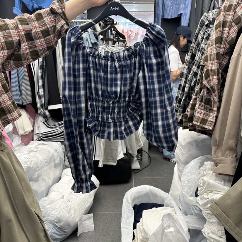 A-DEL韓國東大門直郵女裝新款26春夏推薦時尚襯衫蕾絲衫A-DEL襯衫/蕾絲衫圖色2實際價格39000