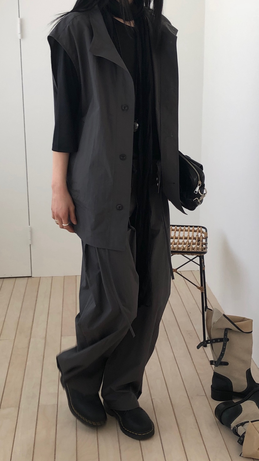 OVER RICH韓國直郵實拍女士新款26春夏推薦人氣時尚馬甲OVER RICH馬甲