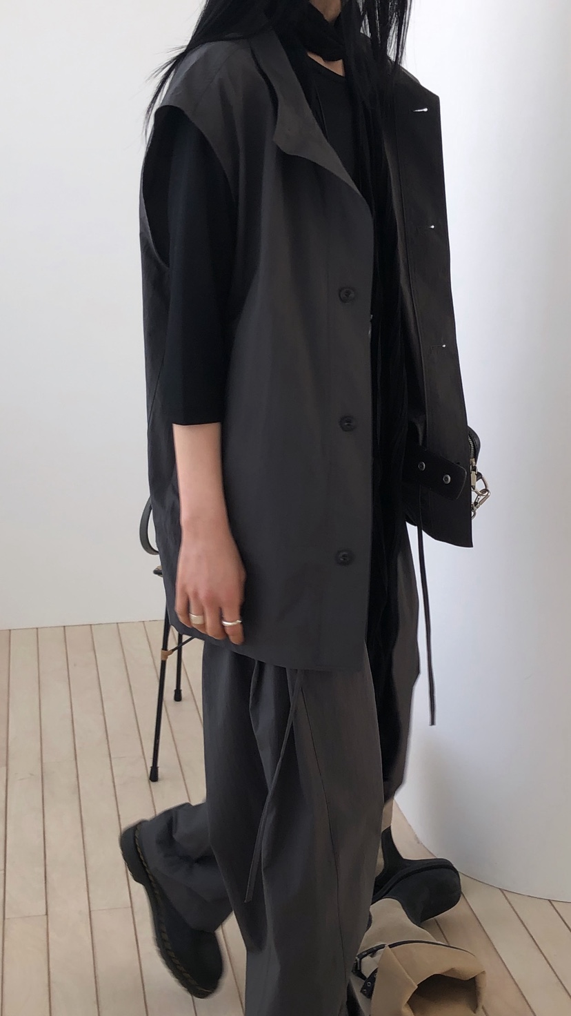 OVER RICH韓國直郵實拍女士新款26春夏推薦人氣時尚馬甲OVER RICH馬甲