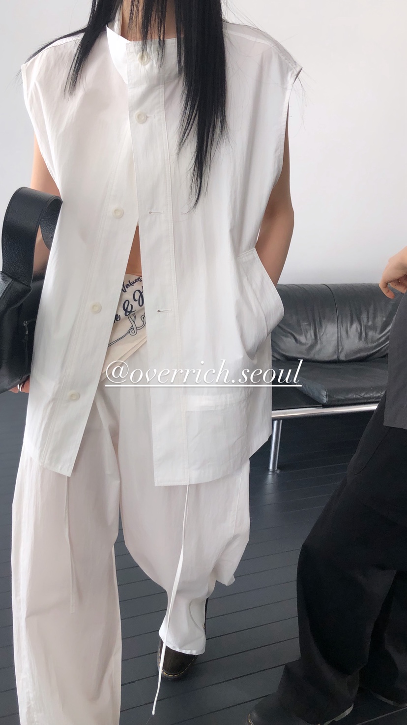 OVER RICH韓國直郵實拍女士新款26春夏推薦人氣時尚馬甲OVER RICH馬甲