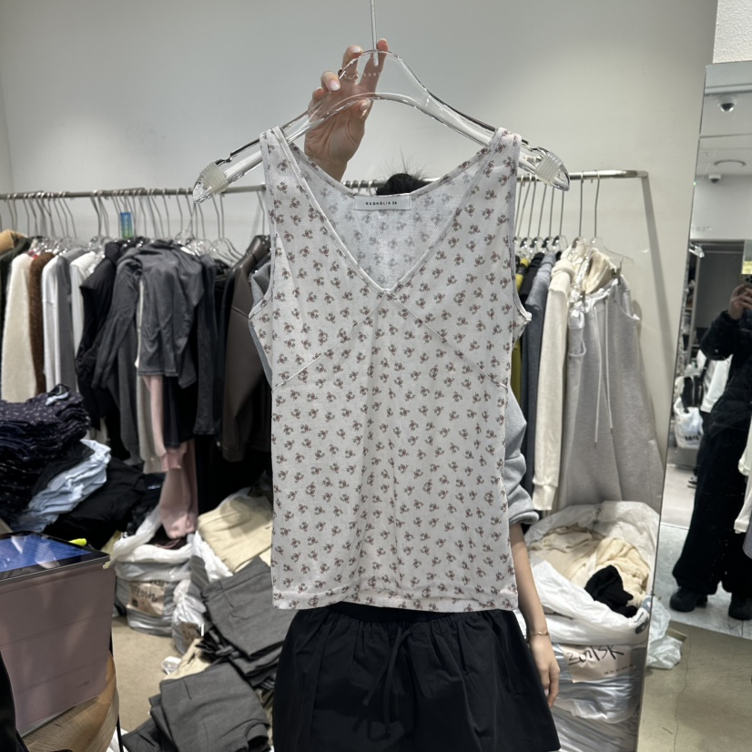 MAGNOLIA36-L韓國東大門直郵女裝新款推薦熱賣吊帶背心鏤空MAGNOLIA36-L吊帶/背心圖色1