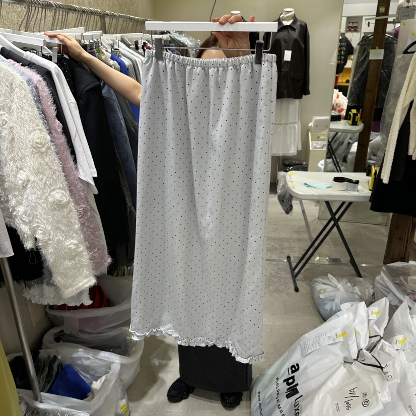 REFLAT韓國代購女裝新款熱賣職業人氣推薦26春夏長裙荷葉邊REFLAT長裙圖色2