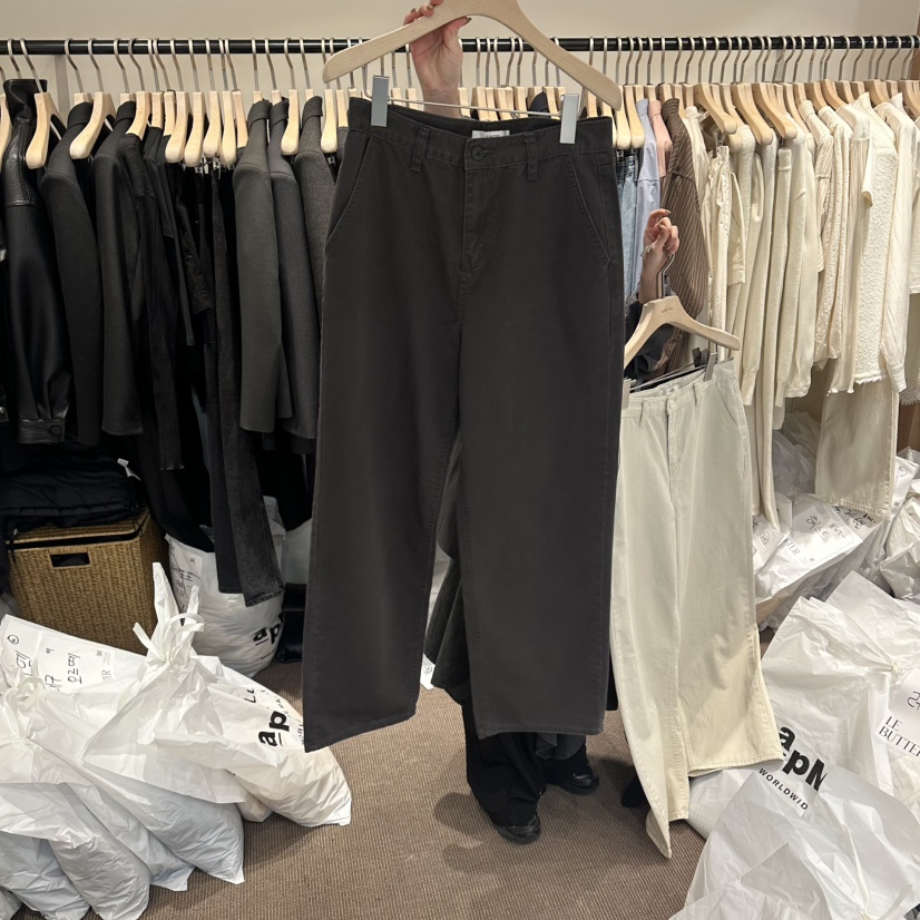 LE BUTTER韓國直郵實拍女士新品時尚推薦人氣職業休閑短褲LE BUTTER短褲圖色2墨色