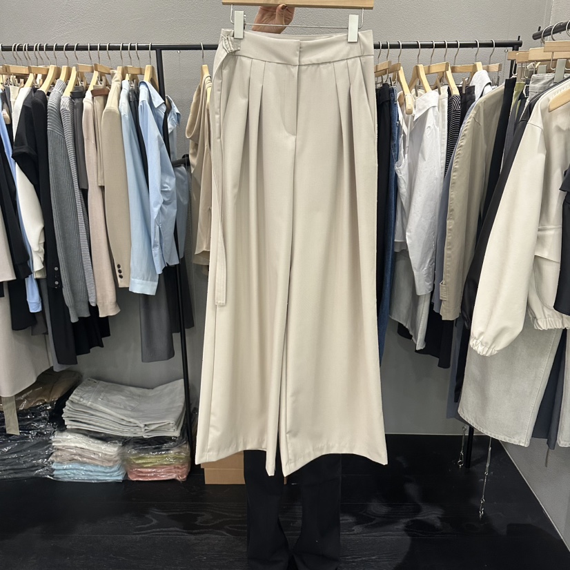 FLAMME TOIT/LUNAMDE韓國直郵女裝新品時尚職業推薦休閑褲FLAMME TOIT/LUNAMDE休閑褲圖色1