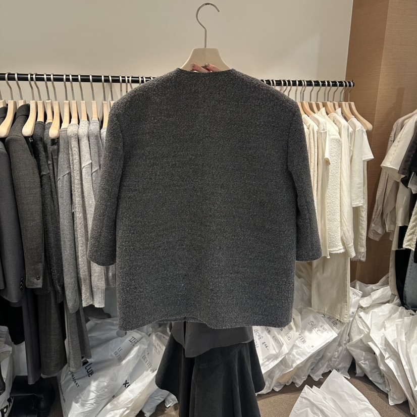 LE BUTTER韓國直郵實拍女裝新款人氣推薦時尚休閑熱賣夾克LE BUTTER夾克