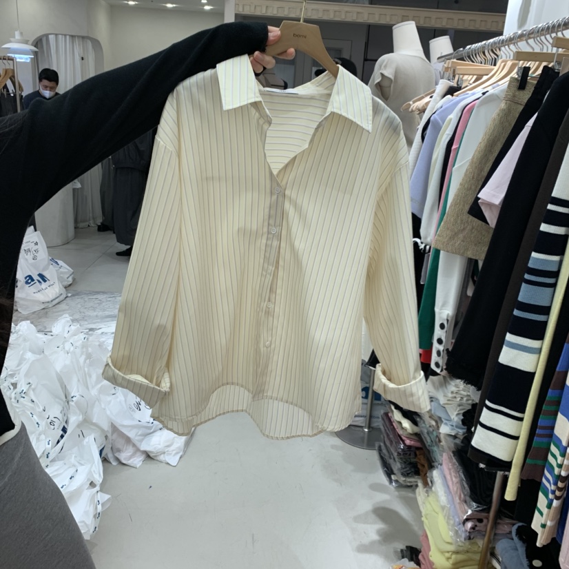 BY BOMI韓國直郵實拍女裝新款休閑人氣職業襯衫蕾絲衫條紋BY BOMI襯衫/蕾絲衫圖色1