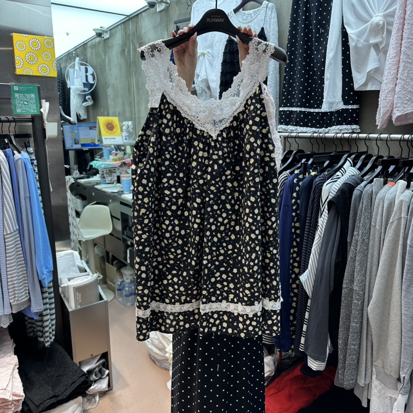 RUNWAY-런웨이韓國直郵實拍女裝新款人氣熱賣職業吊帶背心RUNWAY吊帶/背心圖色2