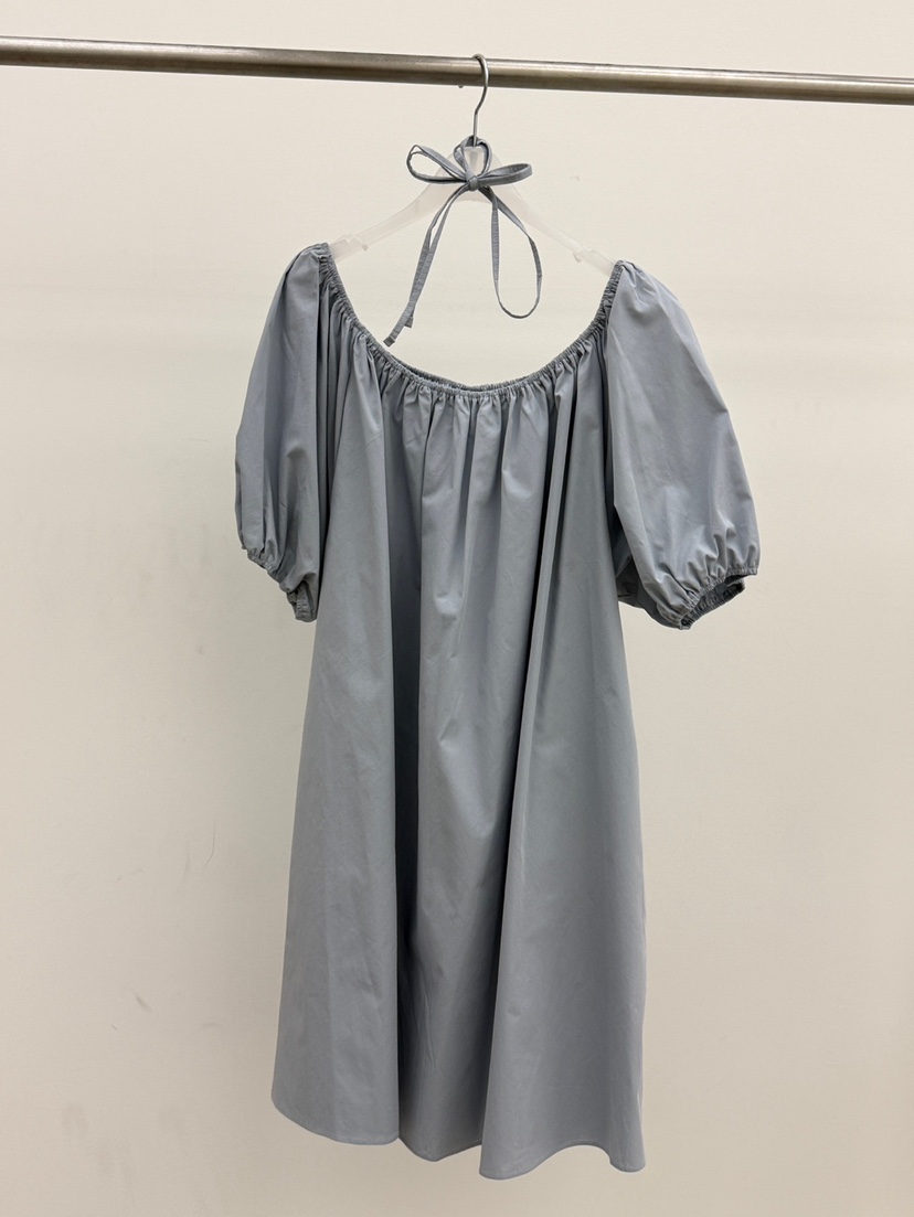 CM東大門實拍女士新款時尚推薦26春夏休閑連衣裙含腰繩露肩CM_centimeter連衣裙圖色2