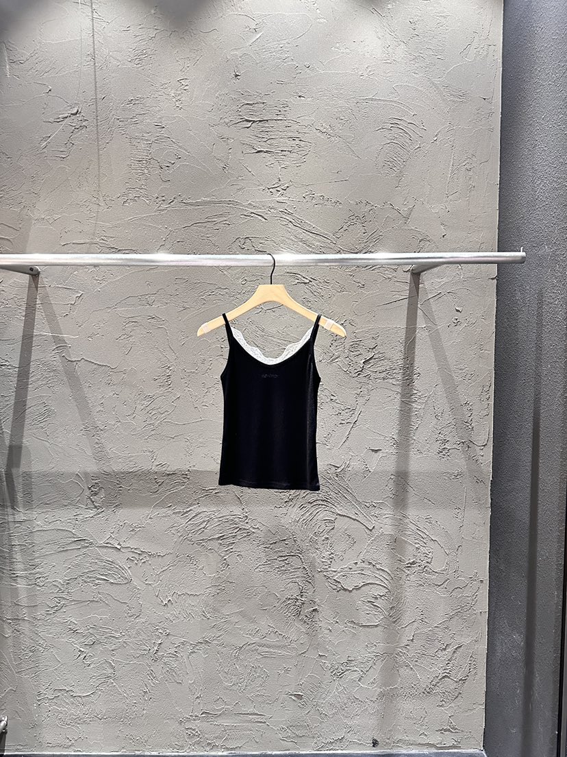 BLACK RIBBON-A韓國直郵女裝新款推薦熱賣吊帶背心蕾絲BLACK RIBBON-A吊帶/背心