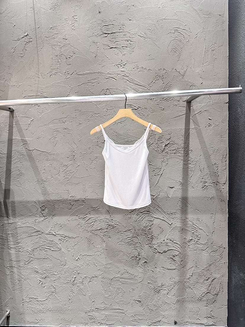 BLACK RIBBON-A韓國直郵女裝新款推薦熱賣吊帶背心蕾絲BLACK RIBBON-A吊帶/背心圖色1