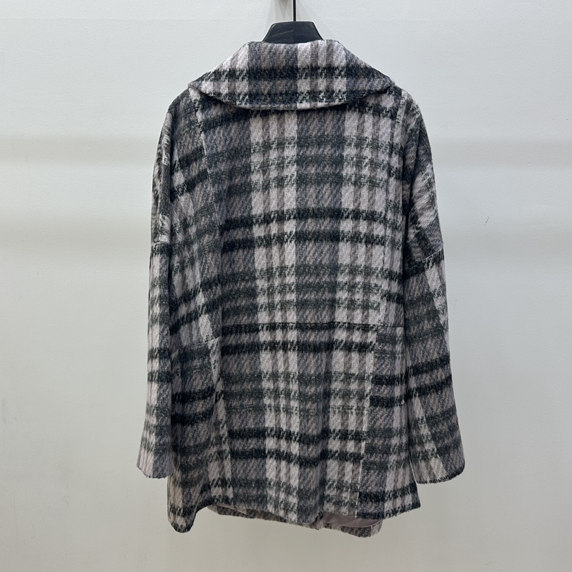 TRIPLE SEVEN東大門直郵女士新款推薦時尚熱賣真品短款大衣TRIPLE SEVEN短款大衣