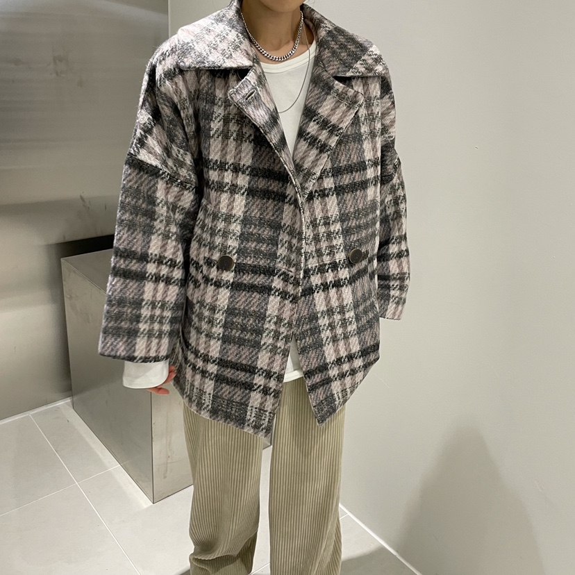 TRIPLE SEVEN東大門直郵女士新款推薦時尚熱賣真品短款大衣TRIPLE SEVEN短款大衣