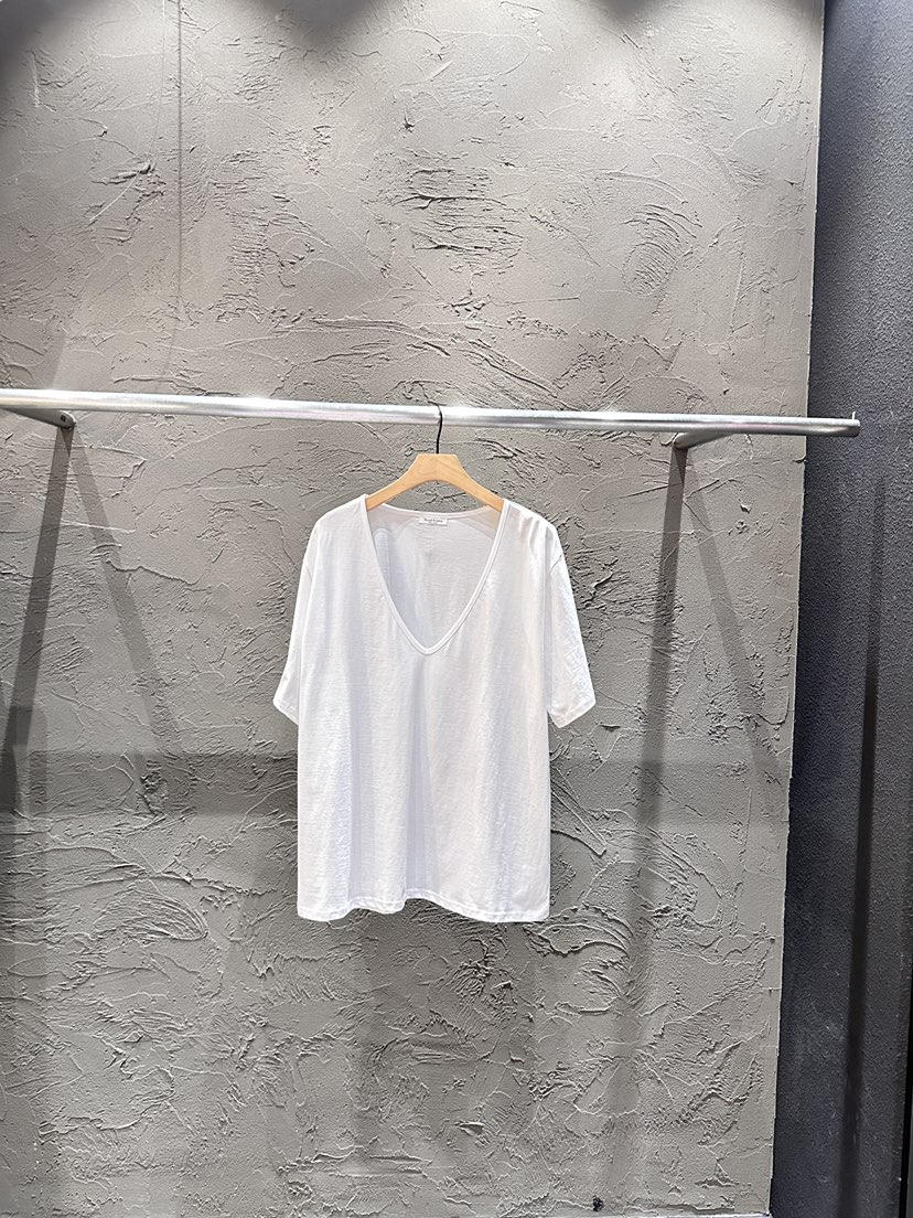 BLACK RIBBON-A韓國代購女士新品26春夏熱賣推薦T恤V領BLACK RIBBON-AT恤圖色1