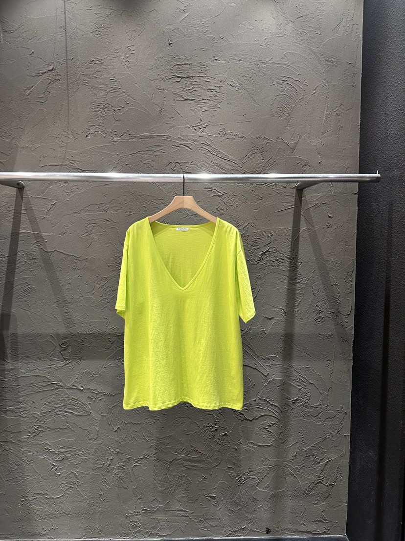 BLACK RIBBON-A韓國代購女士新品26春夏熱賣推薦T恤V領BLACK RIBBON-AT恤圖色2