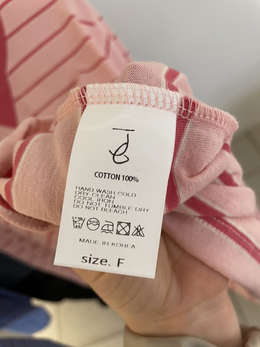 JEONG GAM STUDIOS韓國直郵實拍女裝新品推薦熱賣長袖T恤JEONG GAM STUDIOS長袖T恤