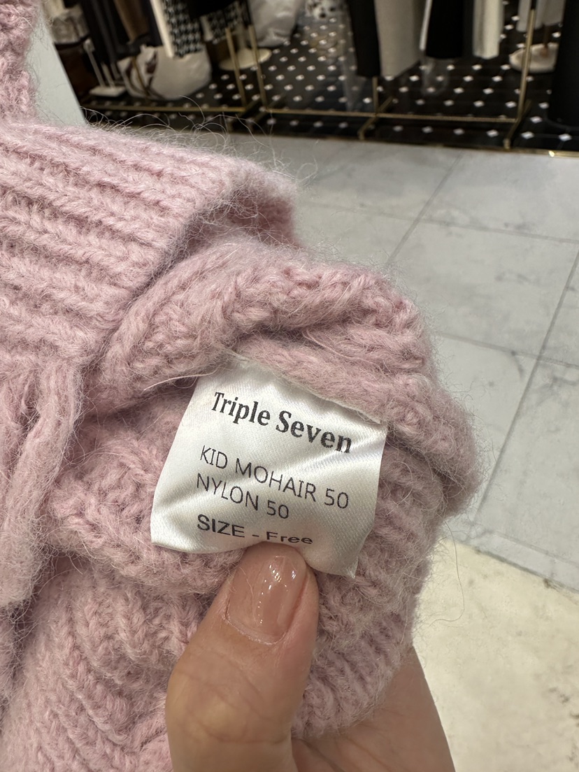 TRIPLE SEVEN東大門實拍女裝新品時尚職業吊帶背心馬海毛TRIPLE SEVEN吊帶/背心