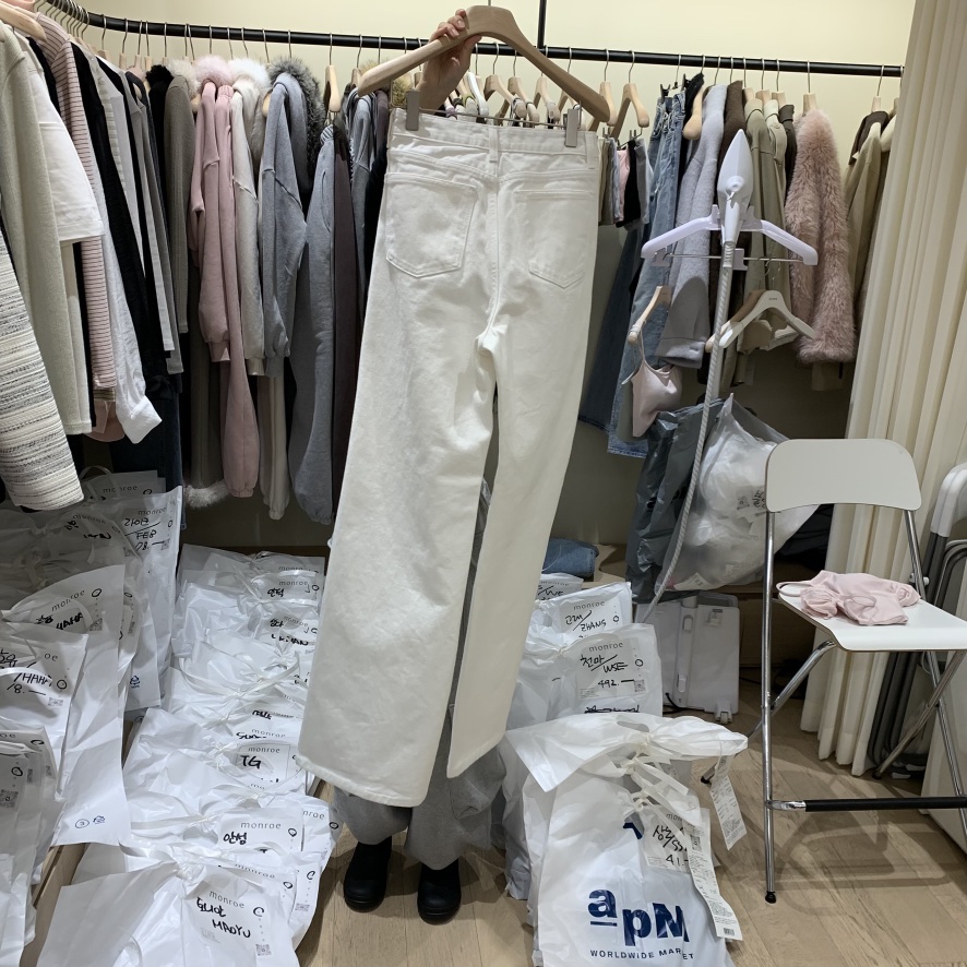 MEMOIRE韓國直郵實拍女士新品人氣熱賣時尚26春夏推薦牛仔褲MEMOIRE牛仔褲