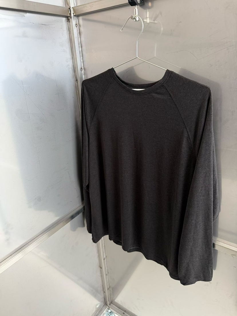 TUG韓國東大門代購女士新款26春夏推薦人氣熱賣時尚長袖T恤TUG長袖T恤圖色4