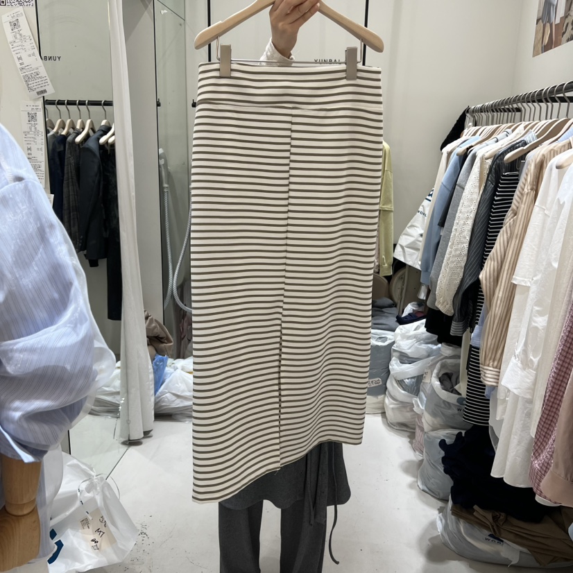 YUNBAL韓國代購女士新款休閑推薦時尚人氣職業26春夏長裙條紋YUNBAL長裙