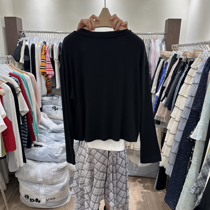 HANSUNGHYUN韓國東大門直郵女士新款時尚長袖T恤假兩件V領HANSUNGHYUN長袖T恤