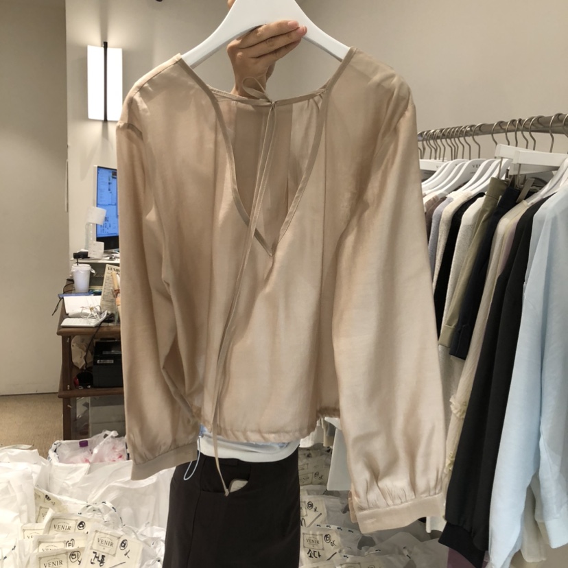 VENIR-a東大門直郵女士新款職業熱賣休閑真品襯衫蕾絲衫VENIR-a襯衫/蕾絲衫