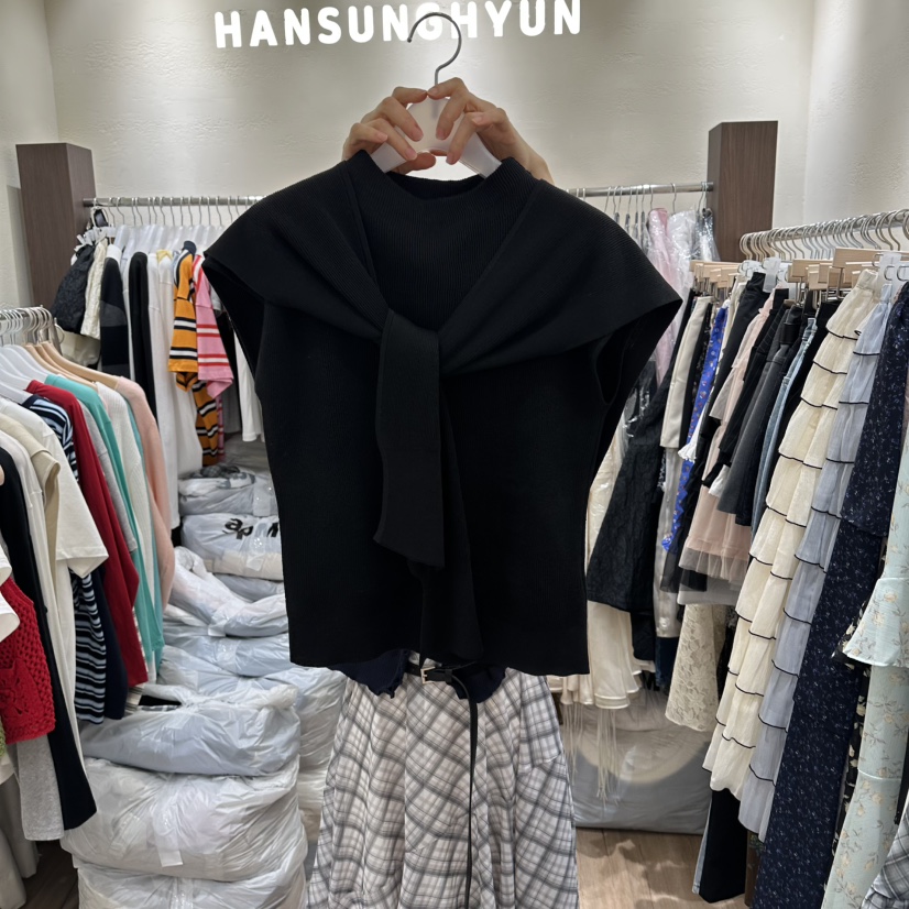 HANSUNGHYUN韓國東大門直郵女士新款人氣圍巾披肩披肩套裝HANSUNGHYUN圍巾/披肩圖色3