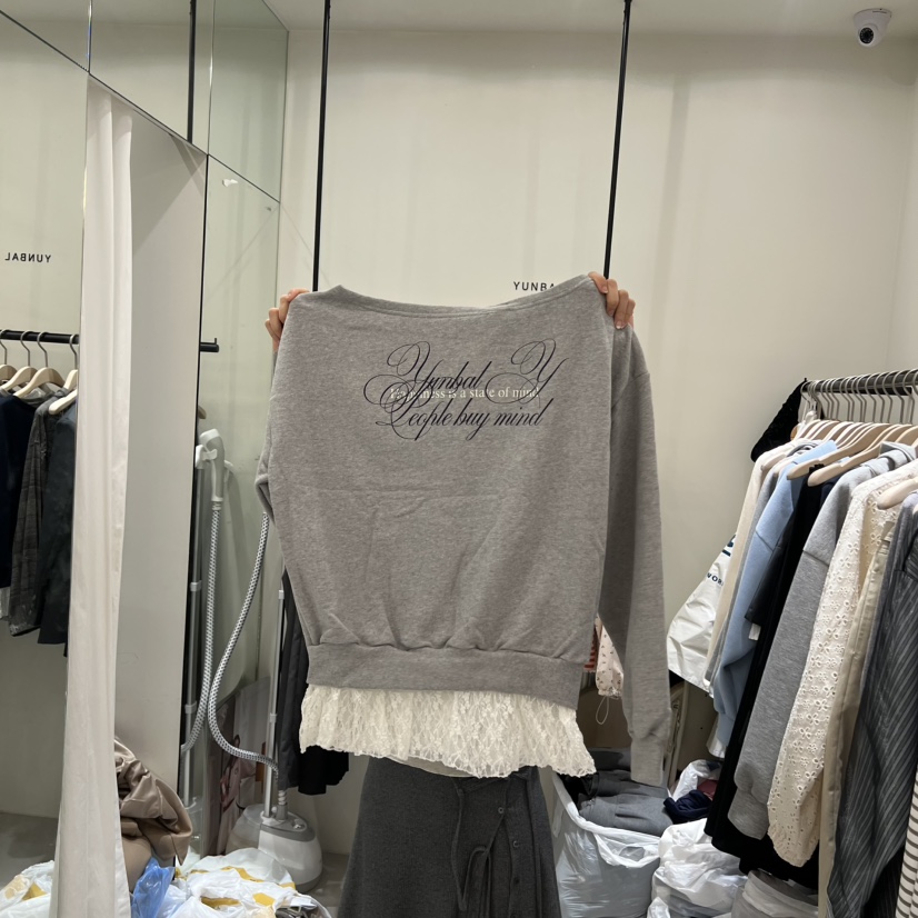 YUNBAL東大門實拍女裝新款真品推薦時尚26春夏衛衣不對稱蕾絲YUNBAL衛衣圖色2