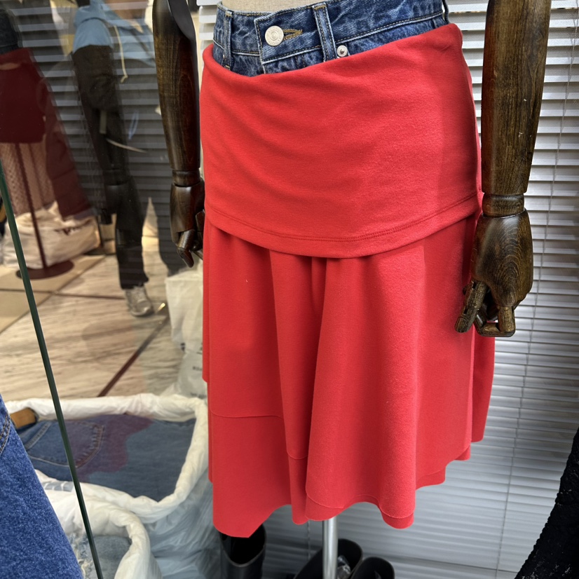 MADCITY/SAGAFURS韓國代購女裝新款時尚半身裙中短裙披肩MADCITY/SAGAFURS半身裙/中短裙