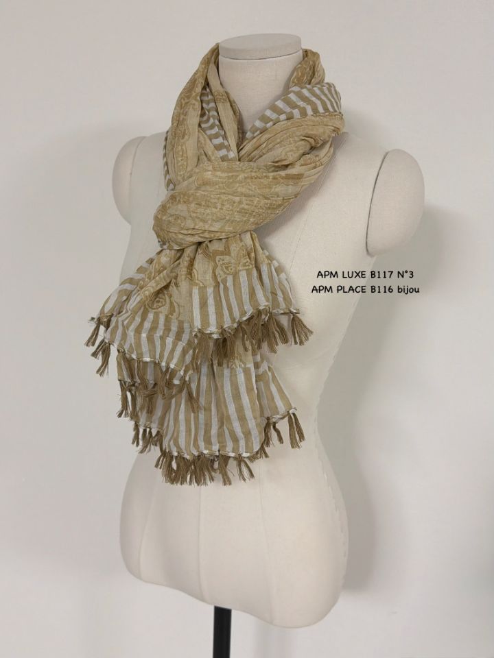 N3韓國直郵女士新款26春夏推薦熱賣休閑圍巾披肩流蘇褶裥N3圍巾/披肩