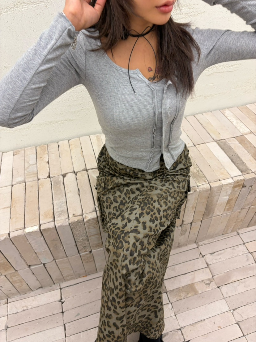 CUCUMBER韓國代購女士新品人氣時尚26春夏推薦職業長袖T恤CUCUMBER長袖T恤