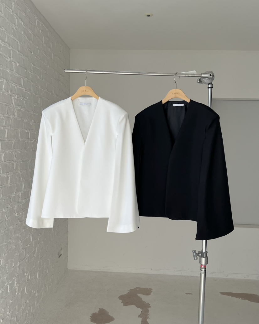 VERNI韓國直郵實拍女裝新品時尚夾克不含腰帶不含內搭披肩VERNI夾克
