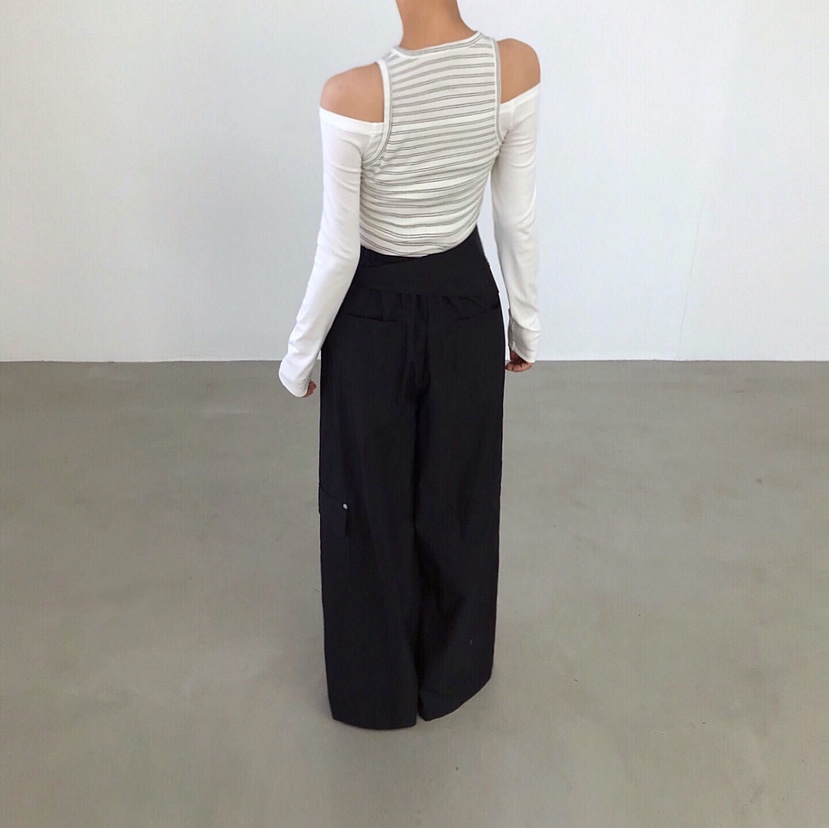 2TWO MOON韓國東大門直郵女裝新款時尚人氣休閑推薦長袖T恤2TWO MOON長袖T恤