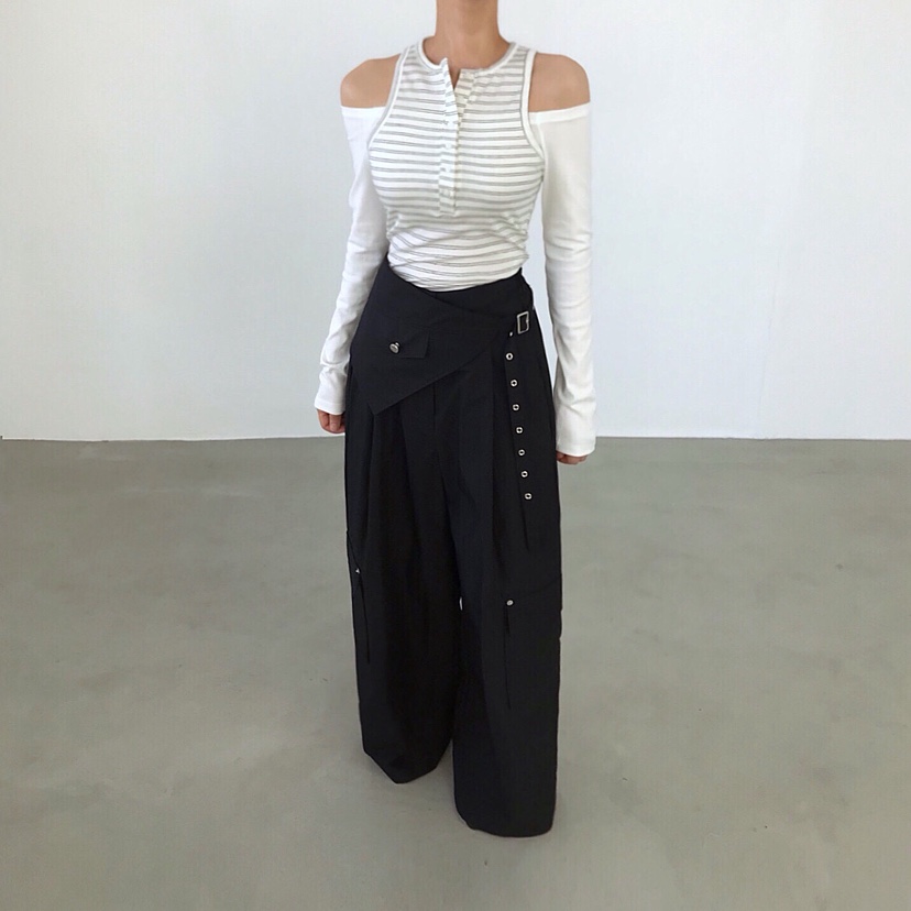 2TWO MOON韓國東大門直郵女裝新款時尚人氣休閑推薦長袖T恤2TWO MOON長袖T恤