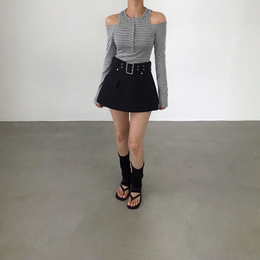 2TWO MOON韓國東大門直郵女裝新款時尚人氣休閑推薦長袖T恤2TWO MOON長袖T恤