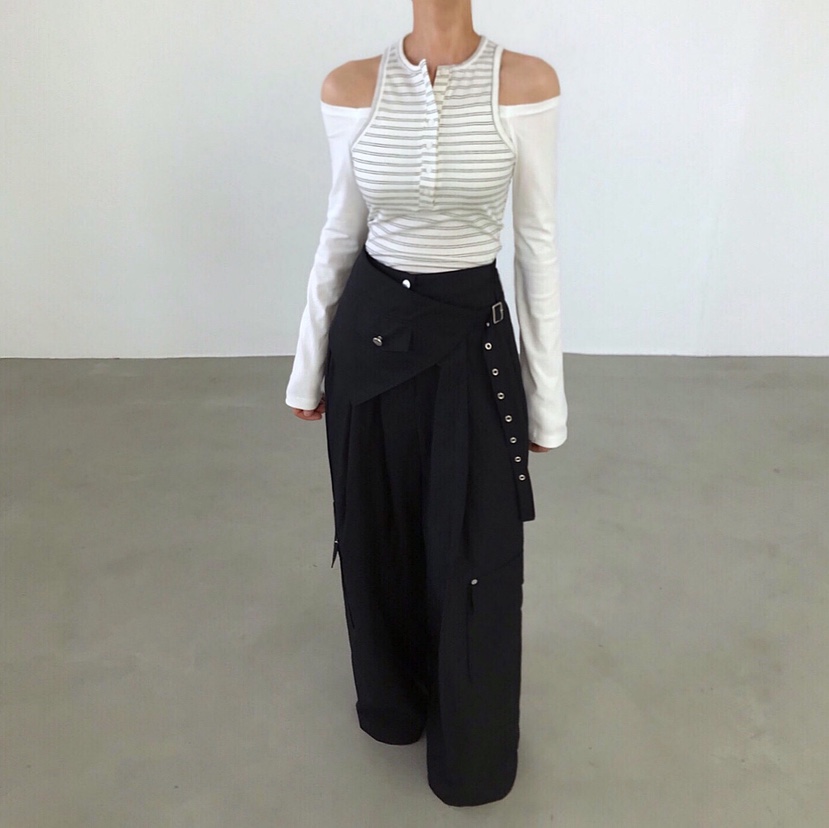 2TWO MOON韓國東大門直郵女裝新款時尚人氣休閑推薦長袖T恤2TWO MOON長袖T恤圖色2