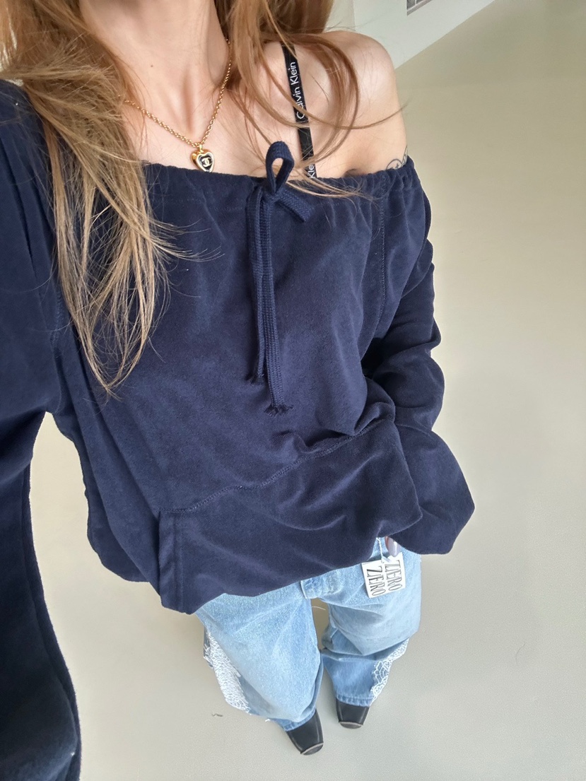 ZEROZERO韓國直郵女裝新款休閑人氣熱賣職業衛衣毛圈布露肩ZEROZERO衛衣