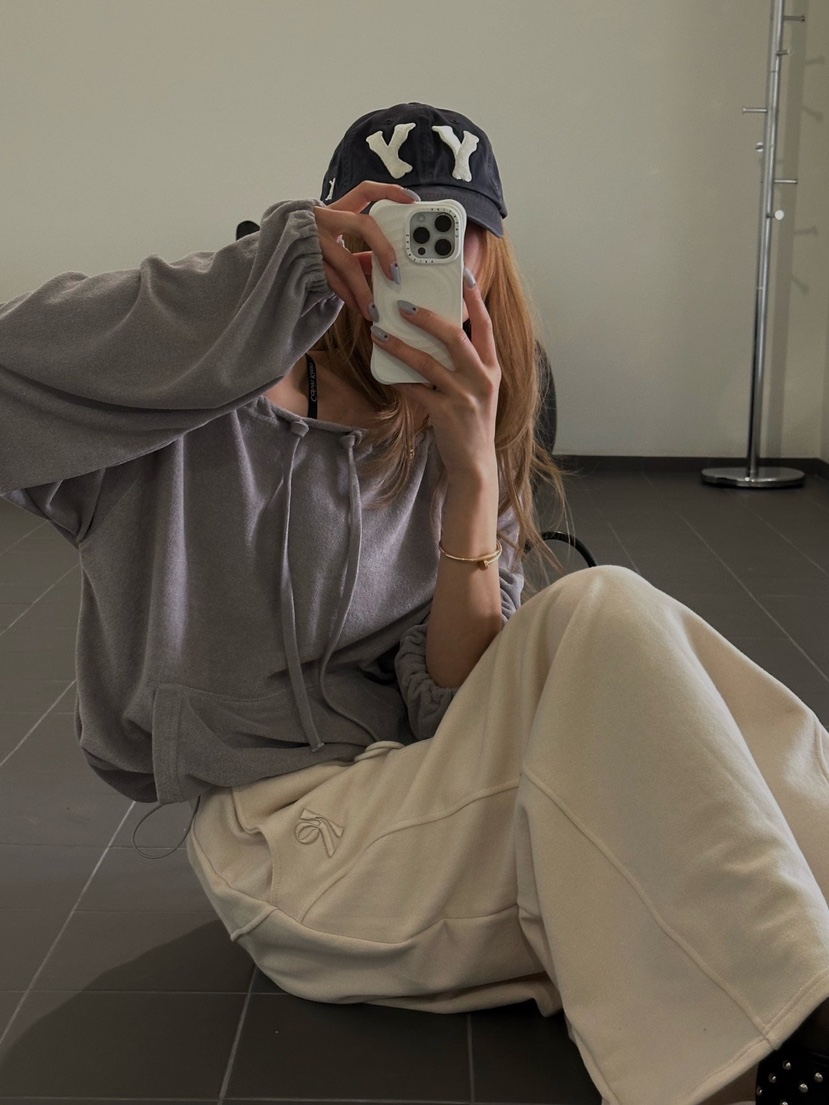 ZEROZERO韓國直郵女裝新款休閑人氣熱賣職業衛衣毛圈布露肩ZEROZERO衛衣